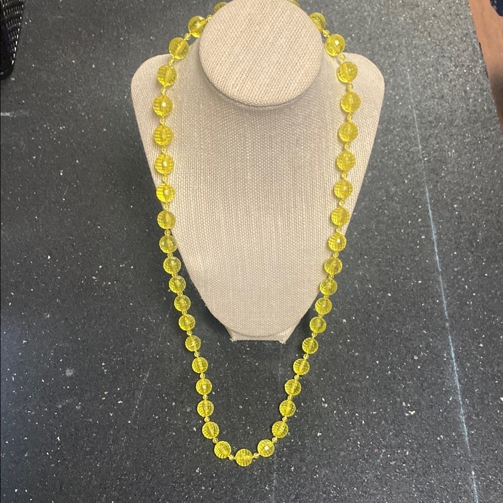 Elegant Yellow Beaded Necklace